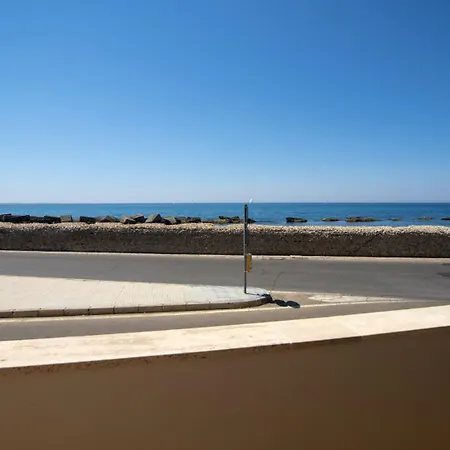 Bed and breakfast Mareggiata