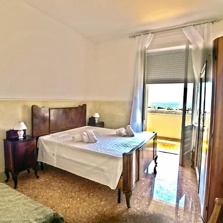 Couette-café Mareggiata 5*
