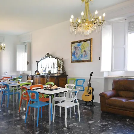 فندق مبيت وإفطار Mareggiata 4*
