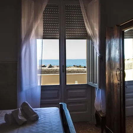 Mareggiata Bed and breakfast 4*