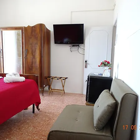 Mareggiata Bed & Breakfast