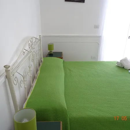 Mareggiata Bed & Breakfast 4*